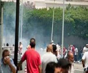 مصر اليوم - إصابة 5 مجندين في تجدد اشتباكات قريتي ضرغام والرطمة